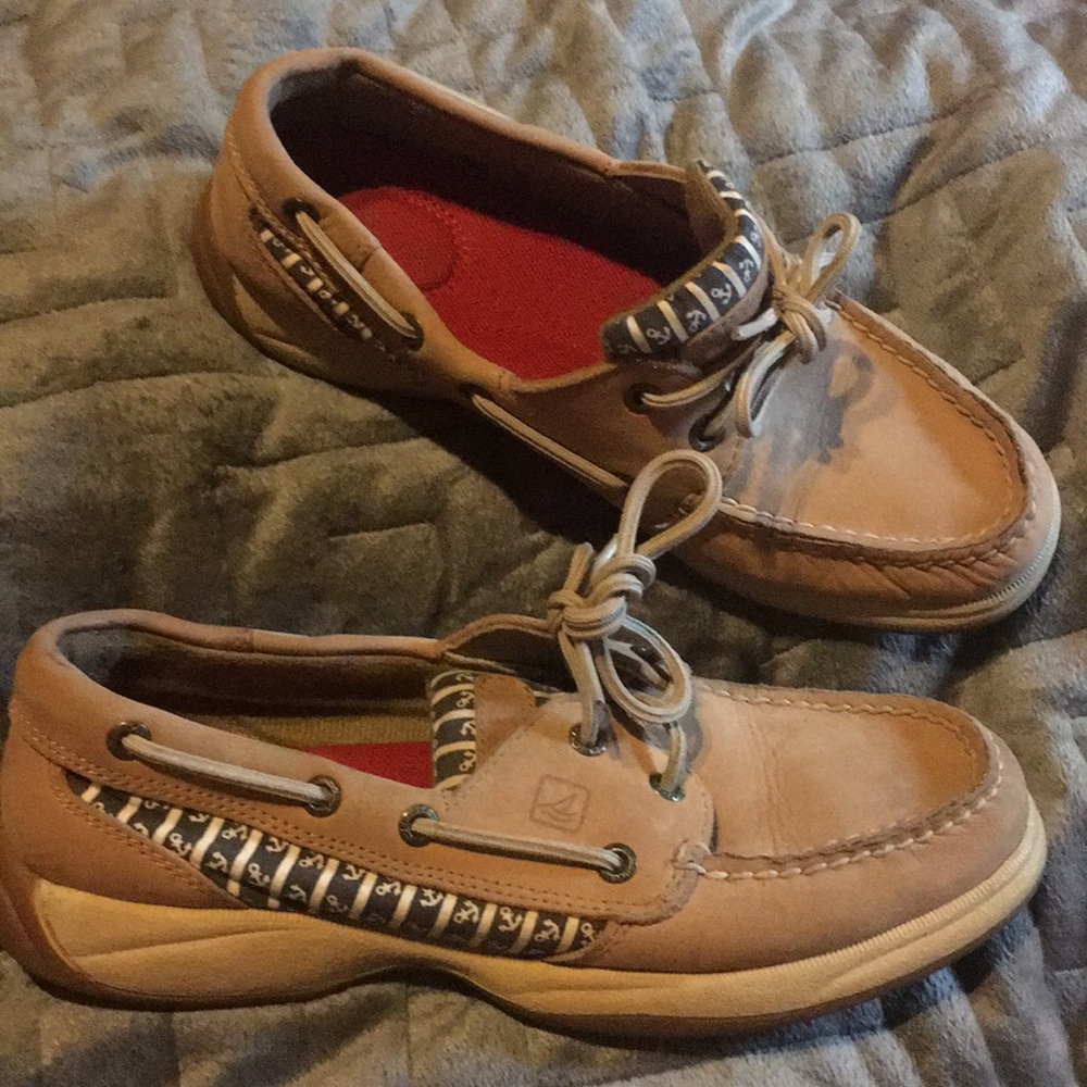 Sperry boat shoes